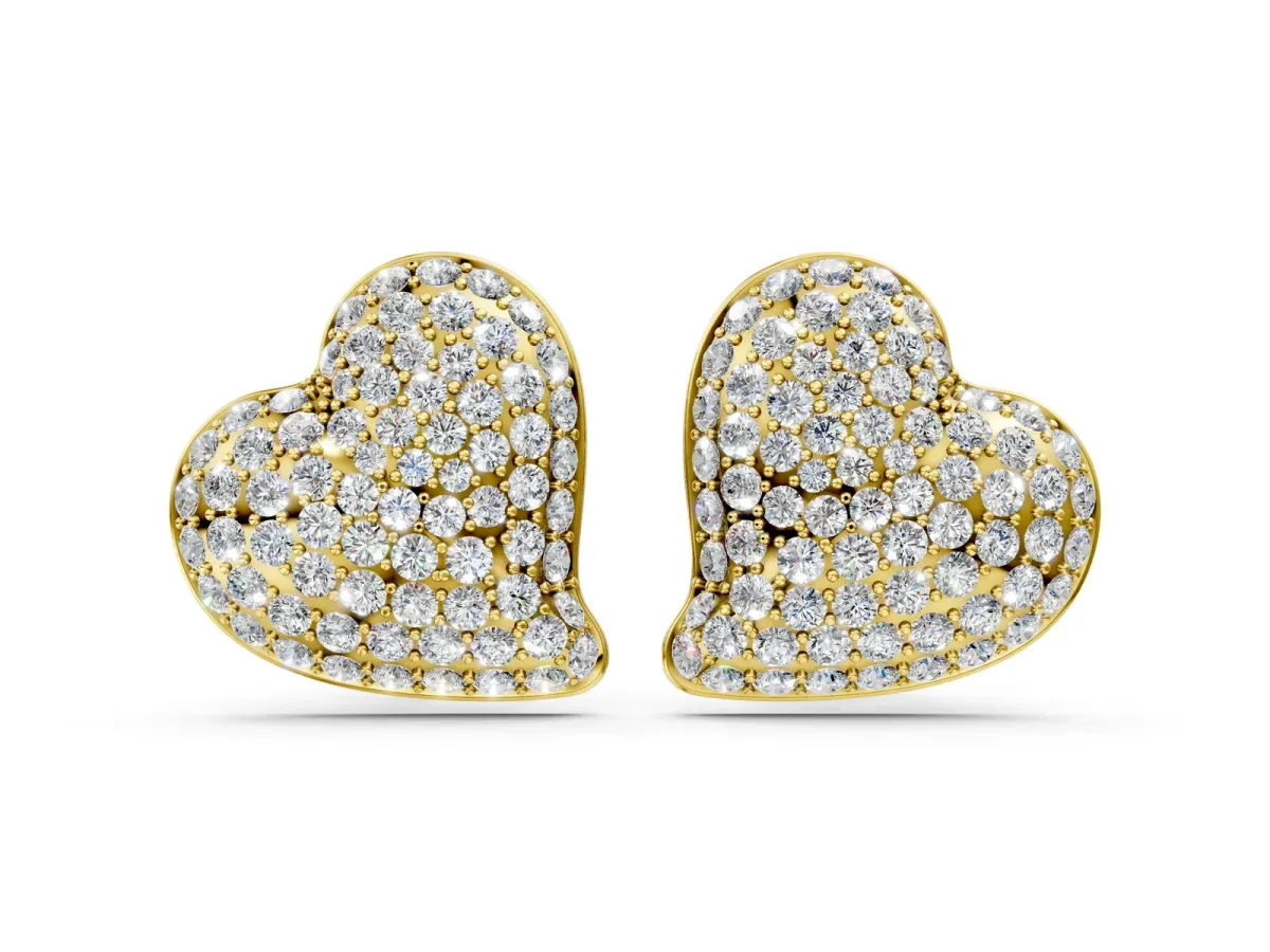 Round Diamond Heart Pavé Stud Earrings Yellow gold