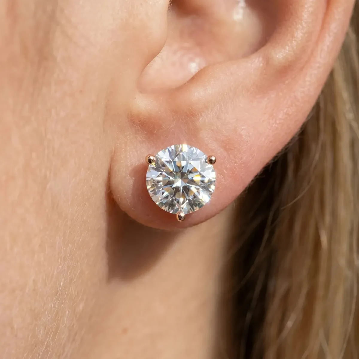 Round Brilliant Diamond Martini Stud Earrings Rose gold
