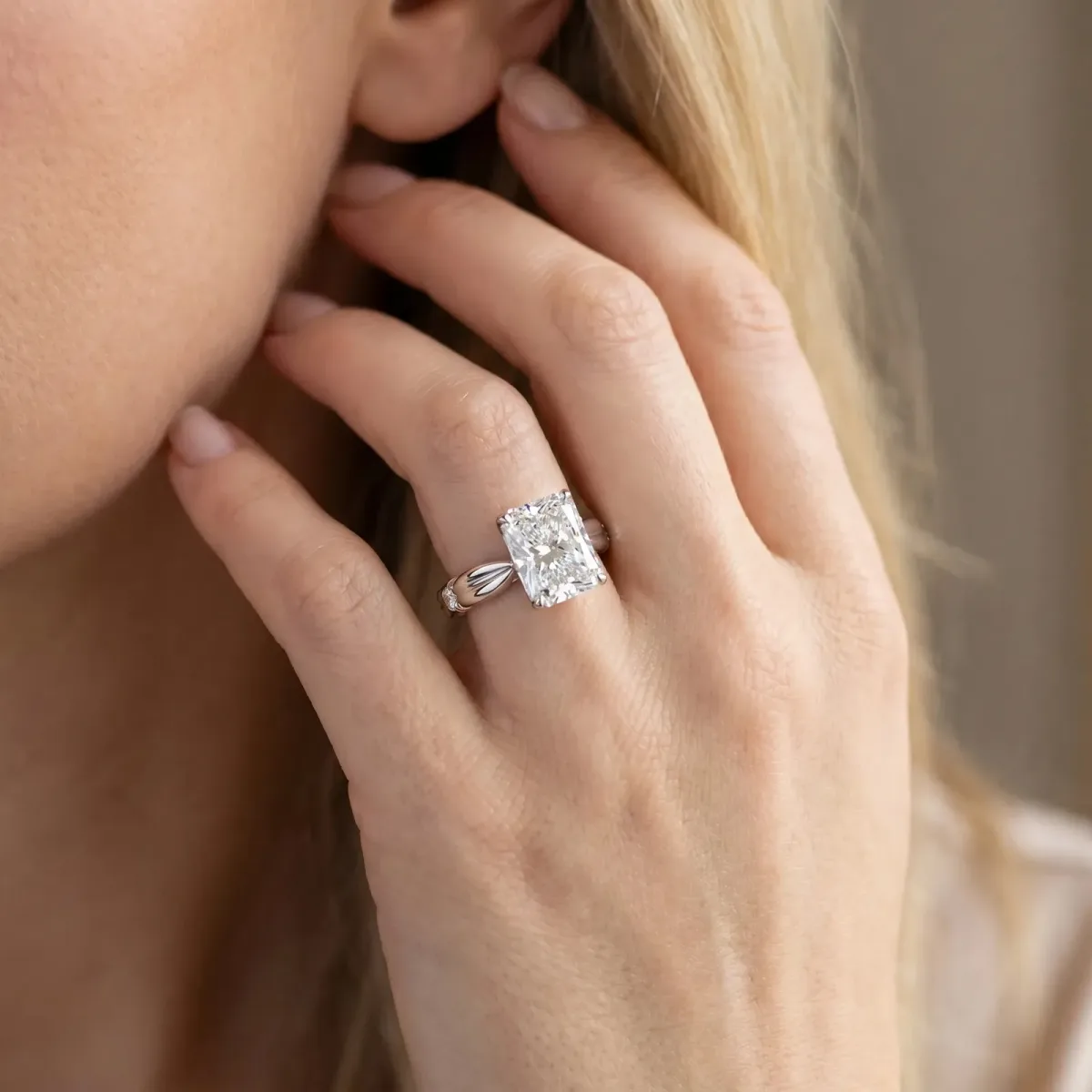 Radiant Cut Solitaire Diamond Twisted Band with Four-Prong Setting Platinum