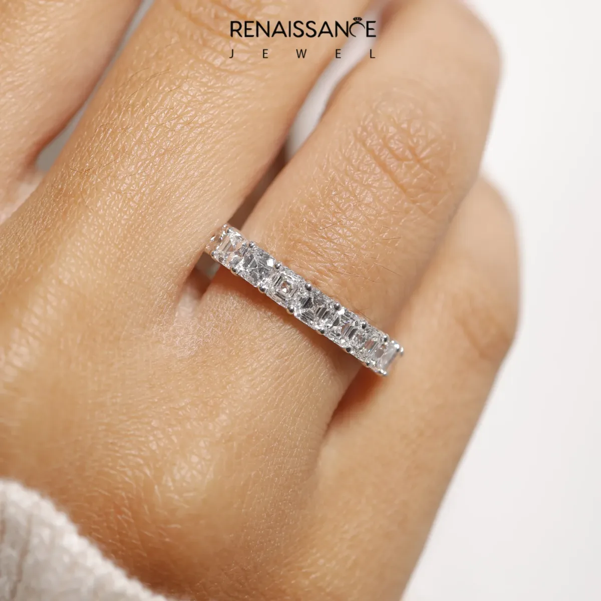Asscher Cut Eternity Band with Shared Prong Setting Platinum