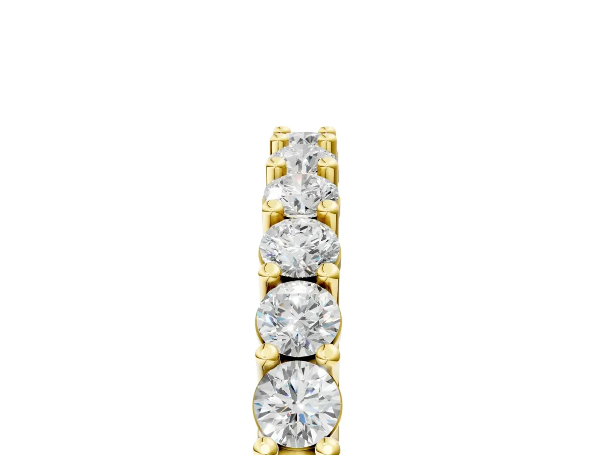 Round Diamond Pavé Half-Eternity Band Yellow gold