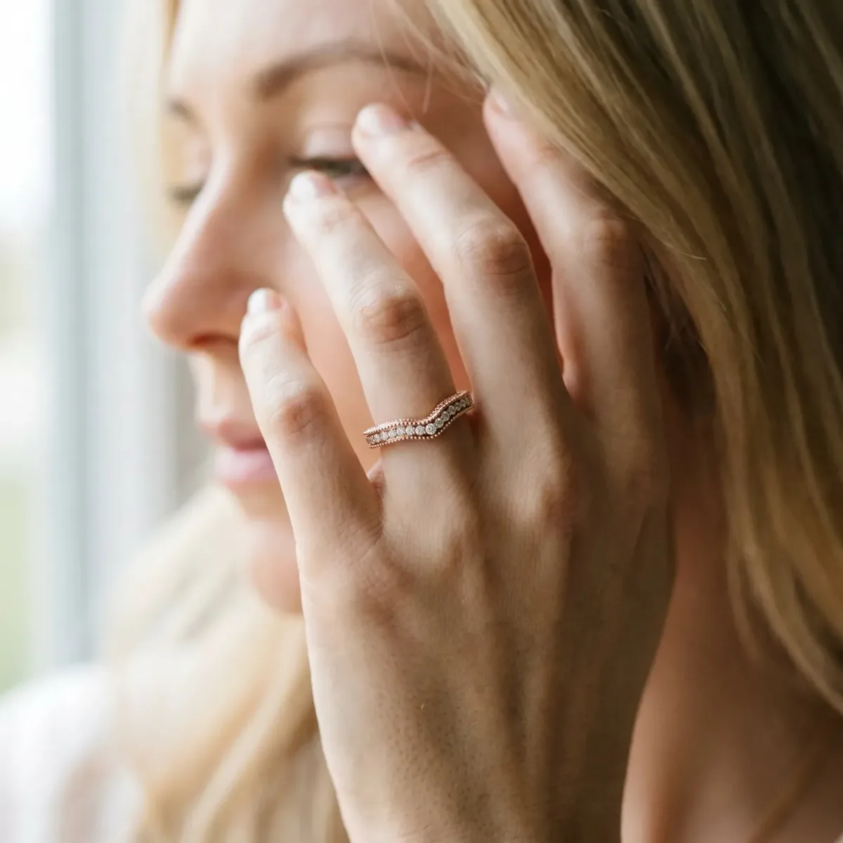 Pave Round Diamond Curved Milgrain Band Rose gold