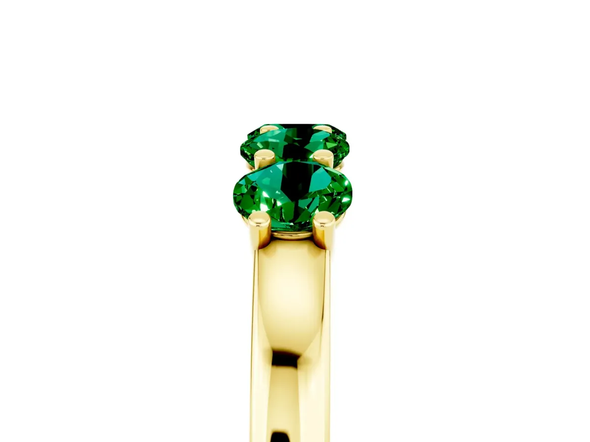 Four-Stone Round Emerald Prong-Set Band Yellow gold