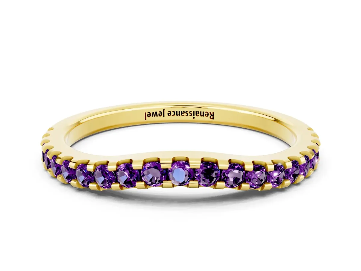 Round Amethyst Pavé Curved Wedding Band Yellow gold