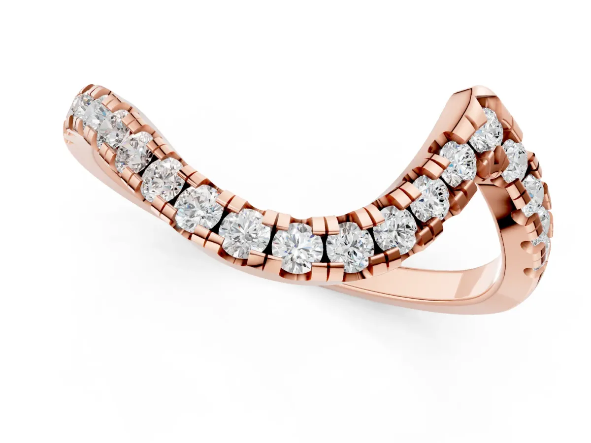 Round Diamond Pavé V-Shaped Contour Band with Shared Prong Setting Rose gold