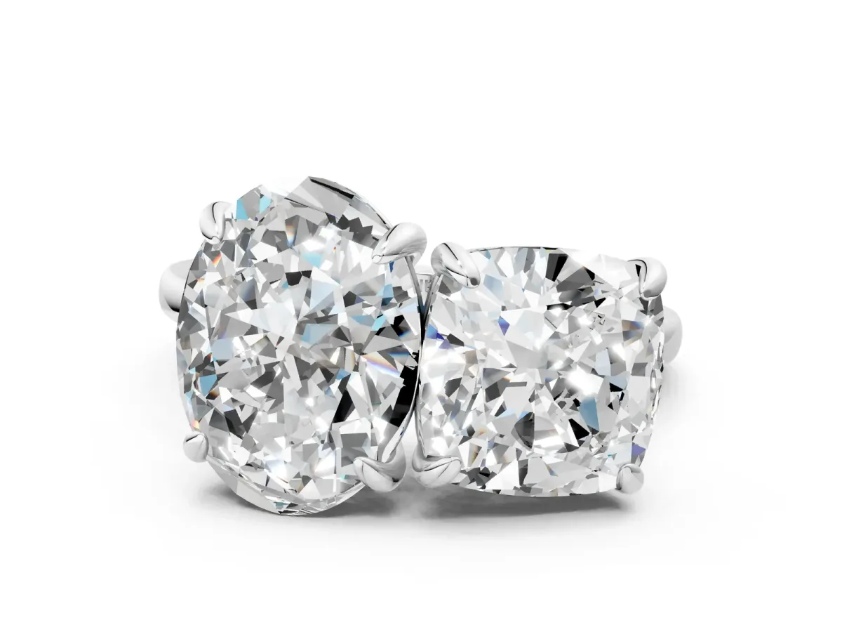 Oval and Cushion Toi Moi Ring with Prong Setting and Plain Band Silver
