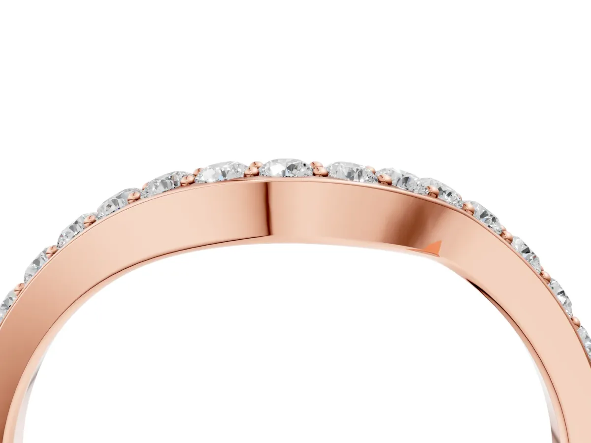 Pavé Round Diamond Curved Band with Prong Setting Rose gold