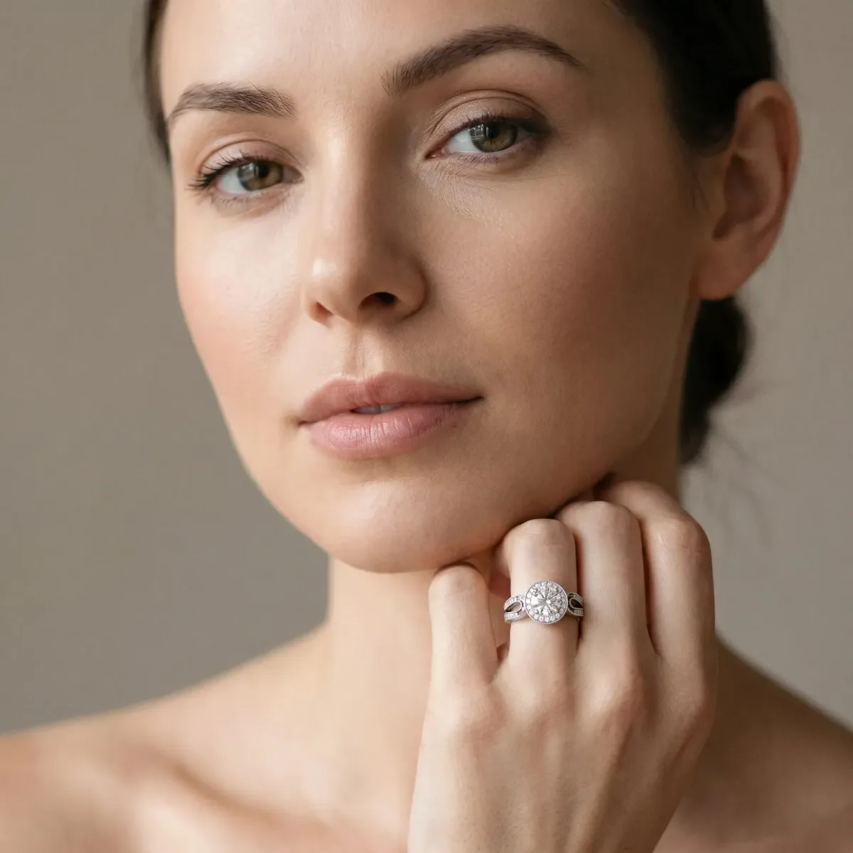 Round Cut Halo Split Shank Milgrain Diamond Ring Platinum