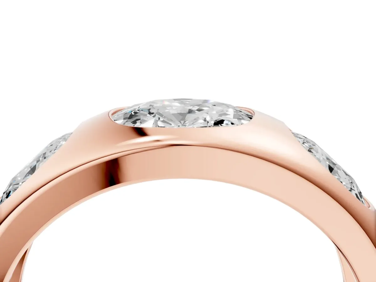 Graduated Cushion Diamond Five-Stone Mens Band Rose gold