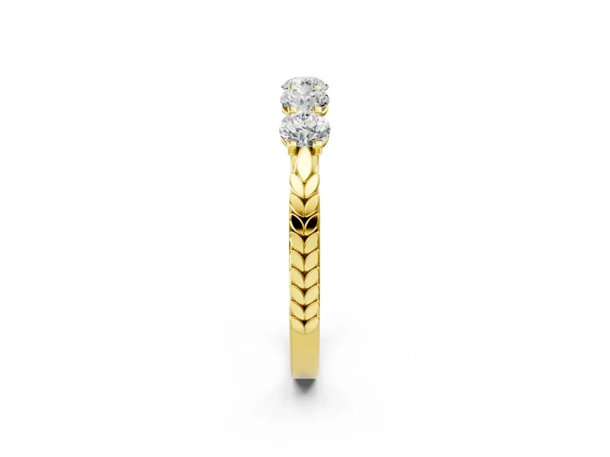 Five-Stone Round Diamond Prong-Set Band Yellow gold