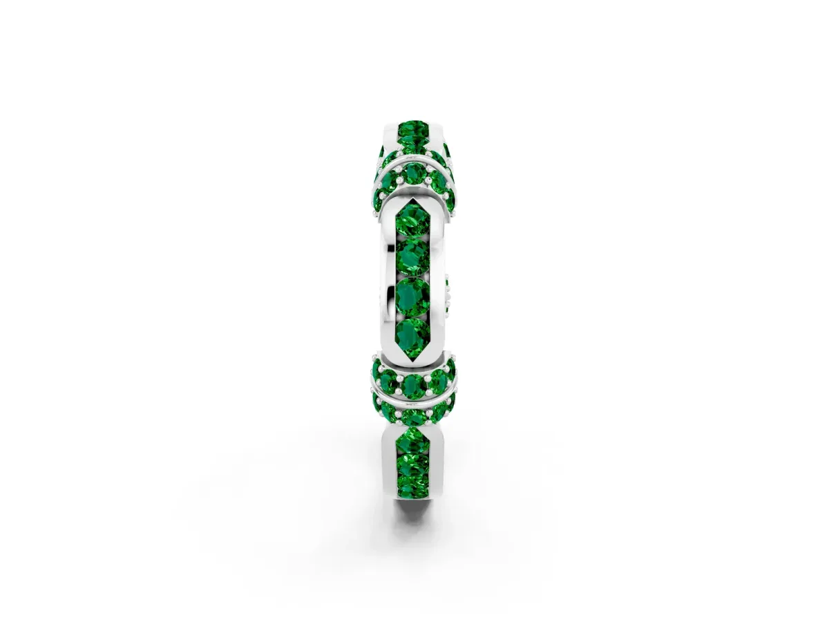 Pavé Round Emerald Link Band with Bezel Setting Silver