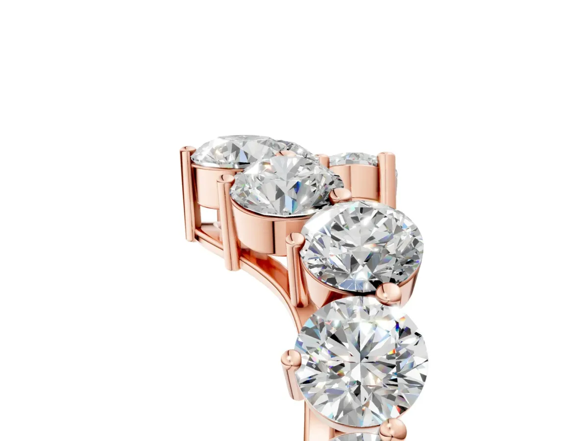 Curved Diamond Cluster Band - Round Stones, Split Shank, Prong Setting Rose gold